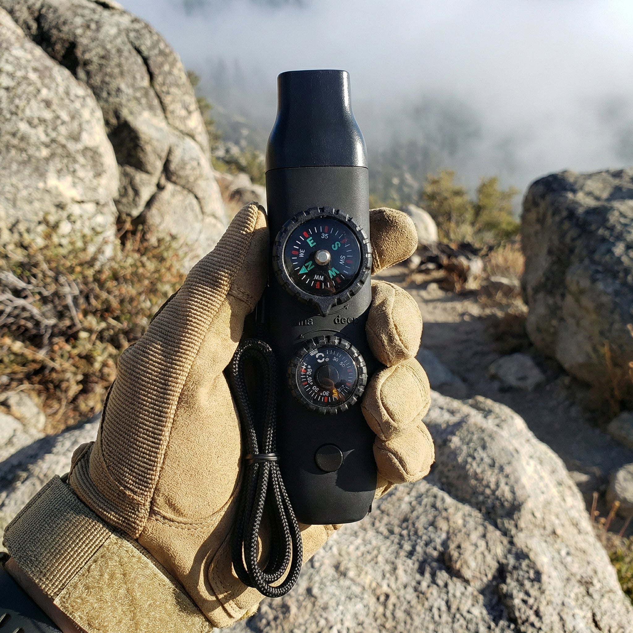 5-in-1 Outdoor Survival Tool – Whistle, Flashlight, Compass & More
